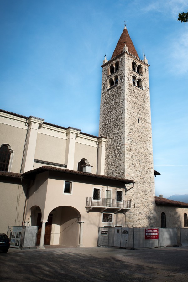 Edifici religiosi Chiesa Arcipretale S.Stefano a Mori 1